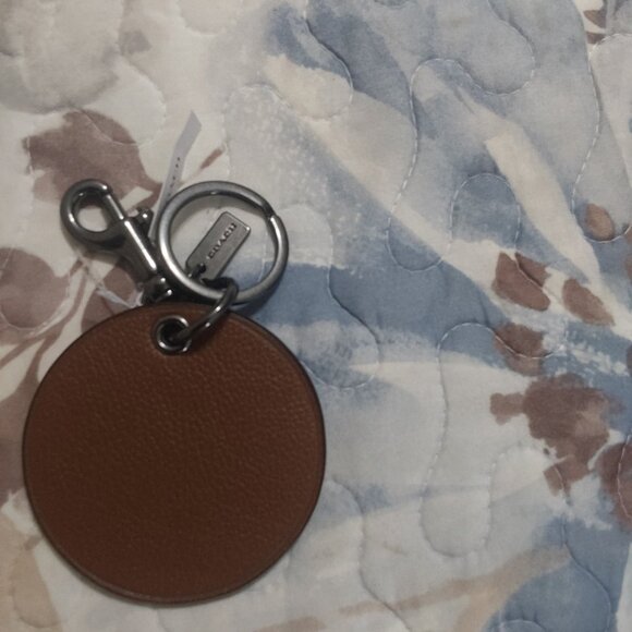 NWT Coach Leather Baseball Key Holder /Charm - Picture 8 of 8